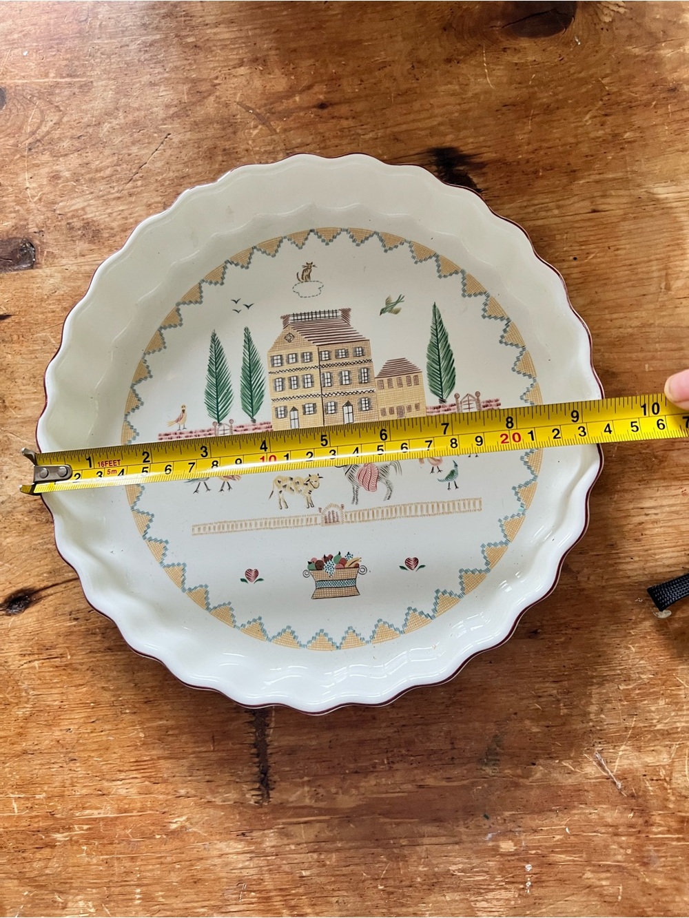 Vintage Villeroy & Boch American Sampler quiche dish 9.25” diameter